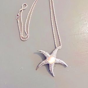 Starfish crystal necklace stunning new